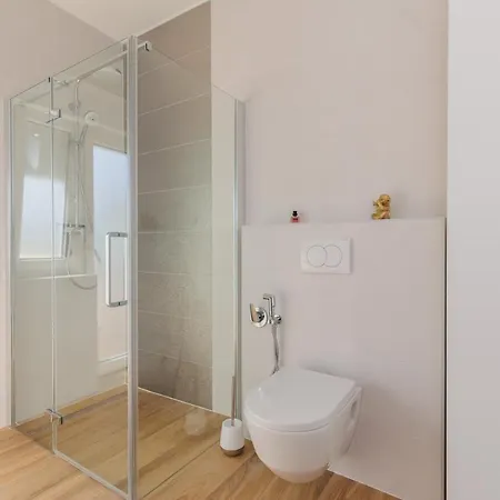 Apartment A&e Zadar